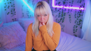 Jolie Lyon_Im-still-bi-for-you-dad.mp4