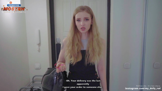 The courier mixed up the order, she solved the problem by taking off her panties ⧸ Dolly Rud-(1080p50).mp4