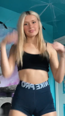 4f263b368fe13deefa22d2c8d859f9ae.mp4