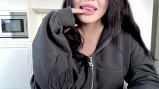 amyalwayshere_2026-02-18_16-31-21_867_enc.mp4
