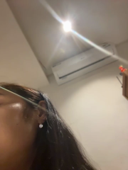 __amcutefatima_2026-08-01_23-32-52_152.mp4