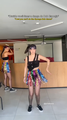 dança do bob esponja (1920p_30fps_H264-128kbit_AAC).mp4