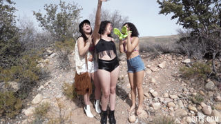 bffs.23.03.25.dani.diaz.mochi.mona.satine.summers.a.concert.to.remember.2160p.mp4