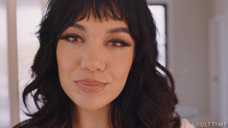 Little Puck - AdultTime - Up Close With Little Puck 1080p.mp4
