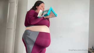 703771161_feedee-fat-camp-2-weight-gain-vlog-ever-wanted-to-get-fat_7.m4v