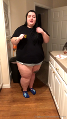 1651030904_march-4th-2019-lisaloussbbw-and-i-decided-to-drink-and-her_0.mp4