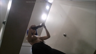 2 Girls caught in Dressing Room.mp4