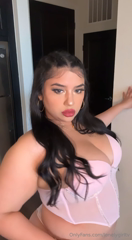 1448498138_kiss-my-pussy_0.mp4