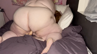 222354925_masturbation-monday_0.m4v