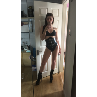 evadevil-2018-04-24-8984917.jpeg