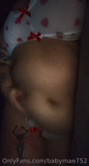 466001825_late-night-belly-play-would-love-for-you-to-come-play-with_0.m4v