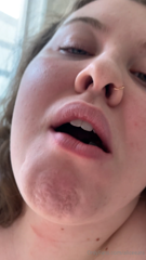 1040417186_i-captured-quite-a-few-tinies-over-the-last-few-days-and-dec_0.mp4