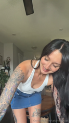 13 minutes of face fucking, massive facial, and then he fucks me while my face is covered with cum!! I eat it while he pounds me from behind and you can see it dripping off my face 🙈.mp4