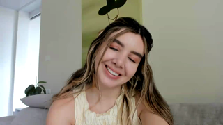 LauraVega_Myfreecams_20260626_172309.mp4