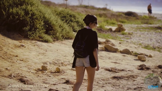 Bella - Bella On The Beach.mkv