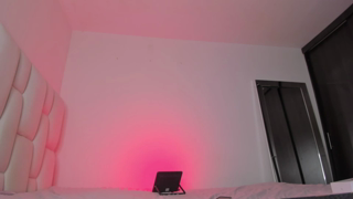 kittyerotica_2026-06-16_03-11-37_231.mp4