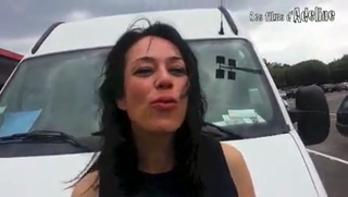 Les films d'Adeline la camionette.mp4