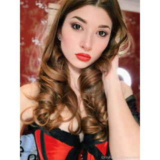 evadevil-2019-12-14-104691701.jpg