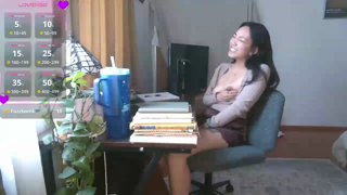 yumihana__26 - Chat Room - MyFreeCams (20).mp4