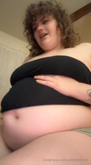 1825806304_ive-been-eating-one-cake-a-day-until-my-birthday-on-wednesd_0.mp4