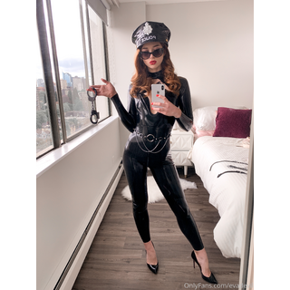 evadevil-2020-06-15-288191344.jpg