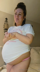 867758411_what-i-eat-in-a-normal-day-god-this-huge-belly-can-hold-alo_0.m4v