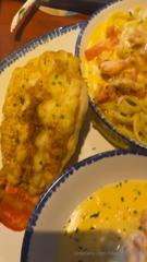 1594531726_dinner-drinks_0.mp4