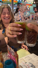 1145340067_cheers_1.mp4