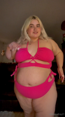 1067286376_watch-me-try-to-several-different-swim-suits-and-test-how-s_25.mp4