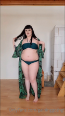 150835812_here-is-a-little-bikini-role-play-video-i-did-during-my-vaca_0.m4v