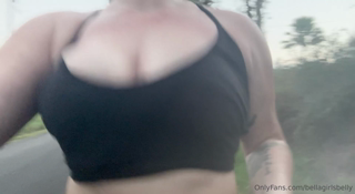 1678726859_welp-looks-like-i-need-a-new-sports-bra-that-actually-suppo_0.mp4
