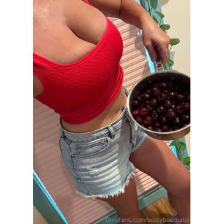 Busty OF0075.jpg