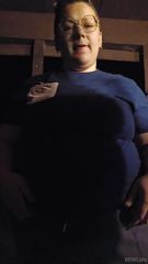 1005980903_a-late-night-smoke-session-but-first-a-shake-some-gut-shak_0.mp4