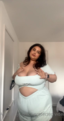 135697528_looking-cute_0.m4v