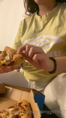 261764764_pizza-stuffing-where-would-i-be-if-i-didnt-have-pizz_0.m4v