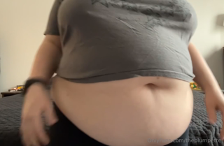 1027383126_turning-xls-into-crop-tops-like-a-fill-in-the-bl_0.mp4