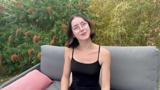 Pénélope, 19ans, donne le meilleur d'elle-même ! [J&M].mp4