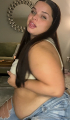 1165365136_looks-like-somebody-needs-new-jeans-tip-this-post-and-join_0.mp4