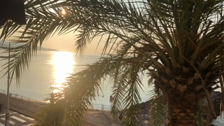 Mellbell [Chaturbate] - Balcony,sea,palms and nudes.mp4