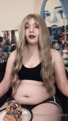 187116646_my-belly-looks-so-big-so-squishy-clearly-ive-been-eatin_0.m4v