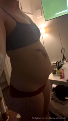 1575086740_i-need-someone-to-rub-my-overstuffed-belly-and-call-me-a-goo_1.mp4
