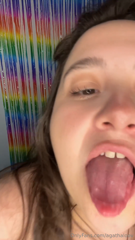 0i6916jss7tn5frlhqodw_source.mp4