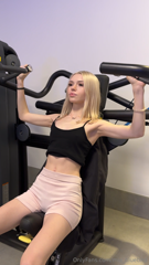 1440172502_i-don-t-really-enjoy-arm-workouts-but-i-know-they-re-import_0.mp4