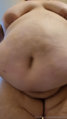 1317032966_it-s-my-fattest-slowmo-yet-this-belly-is-hanging-so-low-and_0.mp4