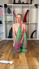 584640492_yes-i-did-dp-these-toys-want-to-see-one-in-my-pussy-while-t_0.mp4