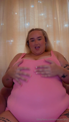 1116831409_piggy-in-pink_0.mp4