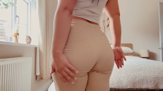 1059520953_shaking-every-bit-of-my-chub-this-morning_0.mp4