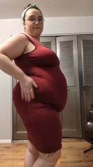 1386448497_getting-ready-to-go-out-for-dinner_0.mp4